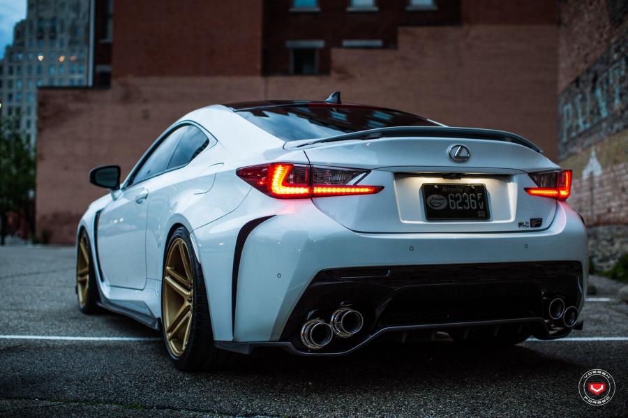  Lexus RC F on Vossen Wheels (VPS-302) 2017 года  (фото 14 из 15)